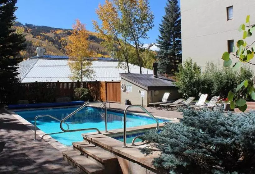 Отель Vail International Condominiums
