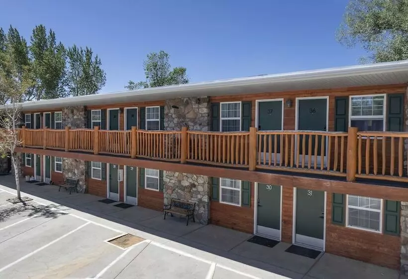 모텔 Silver Ridge Lodge