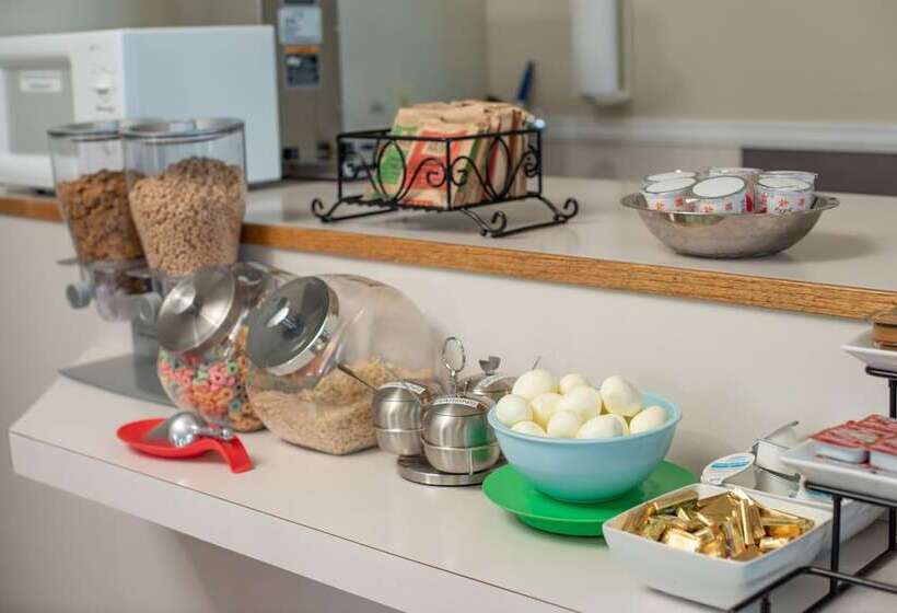 فندق على الطريق Silver Ridge Lodge