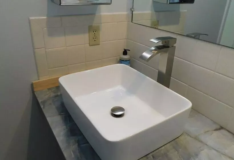 모텔 Silver Ridge Lodge