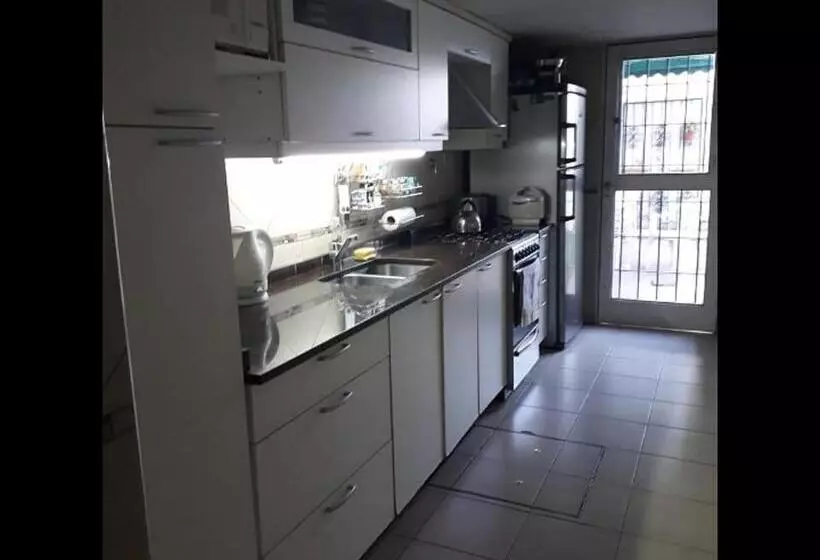 تختخواب و صبحانه Casa Cerca Del Centro Bed&breakfast