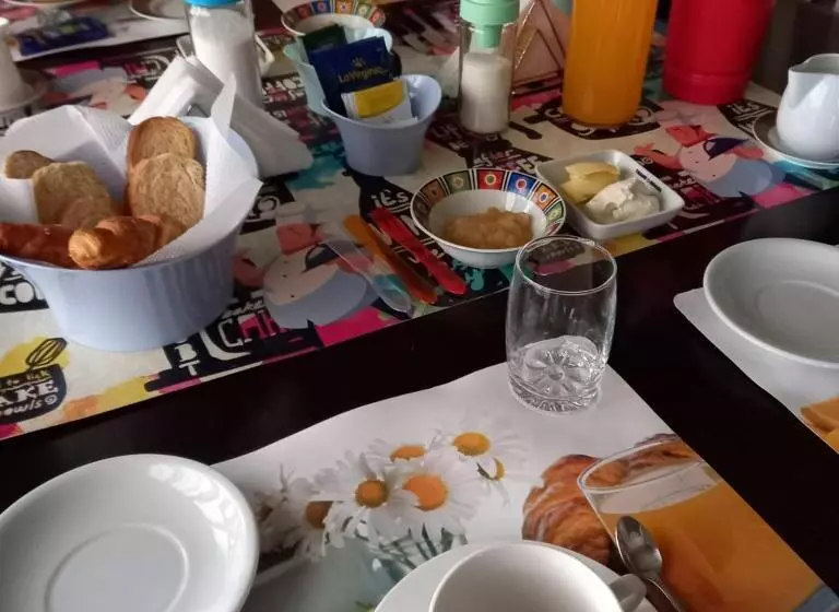 تختخواب و صبحانه Casa Cerca Del Centro Bed&breakfast