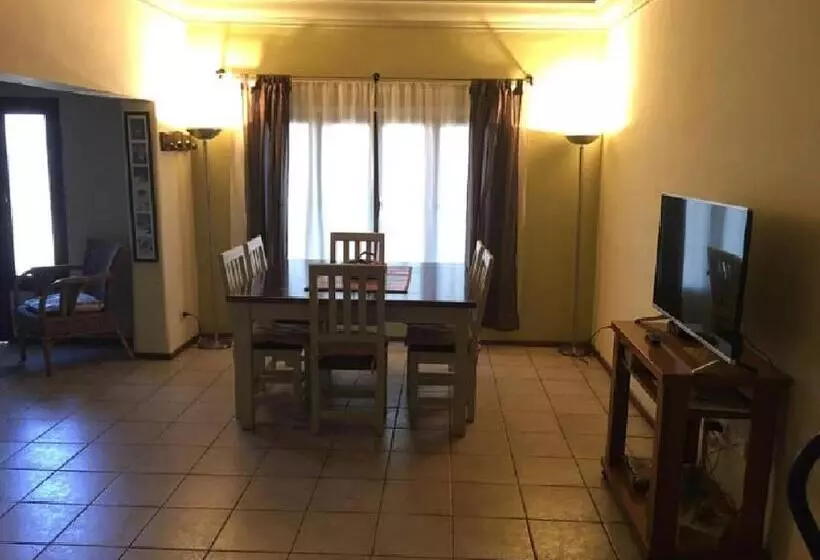 تختخواب و صبحانه Casa Cerca Del Centro Bed&breakfast