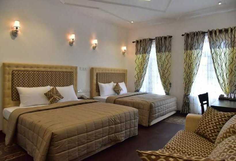 Hotel Grand Peak Bungalow