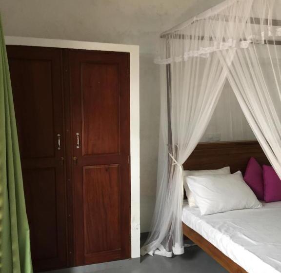 펜션 Diwanka Villa