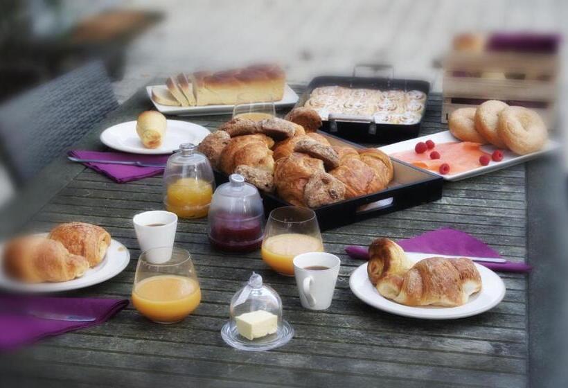 تختخواب و صبحانه L Ancienne Poste