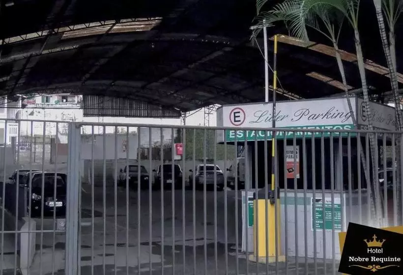 ホテル Nobre Requinte