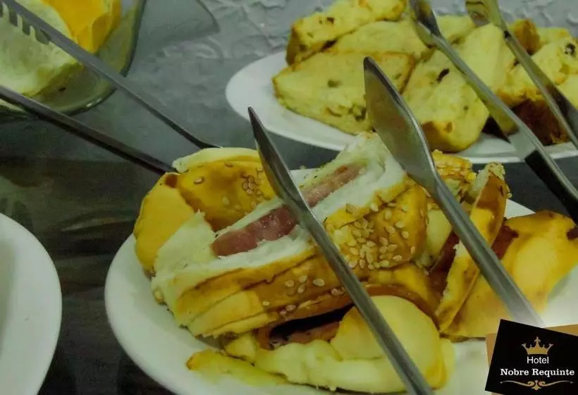 ホテル Nobre Requinte