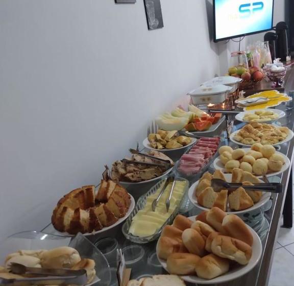 فندق Nobre Requinte