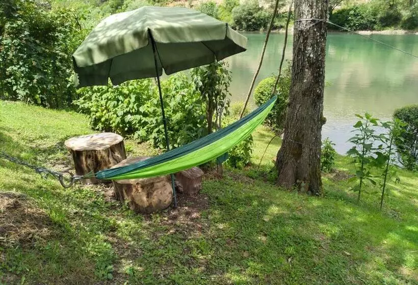 تختخواب و صبحانه Prenoćište Na Drini Foča