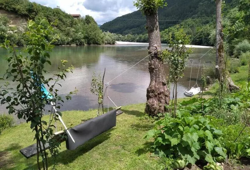تختخواب و صبحانه Prenoćište Na Drini Foča