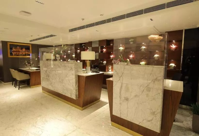 ホテル Best Western Darbar