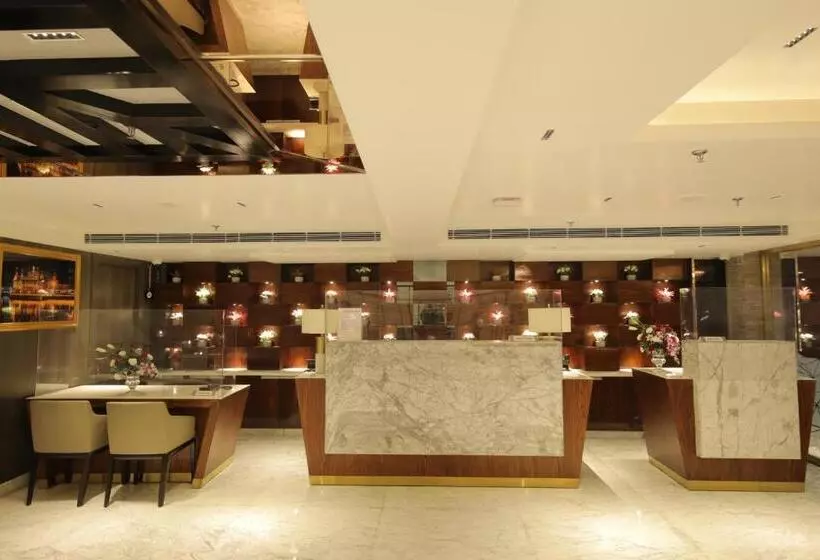 ホテル Best Western Darbar
