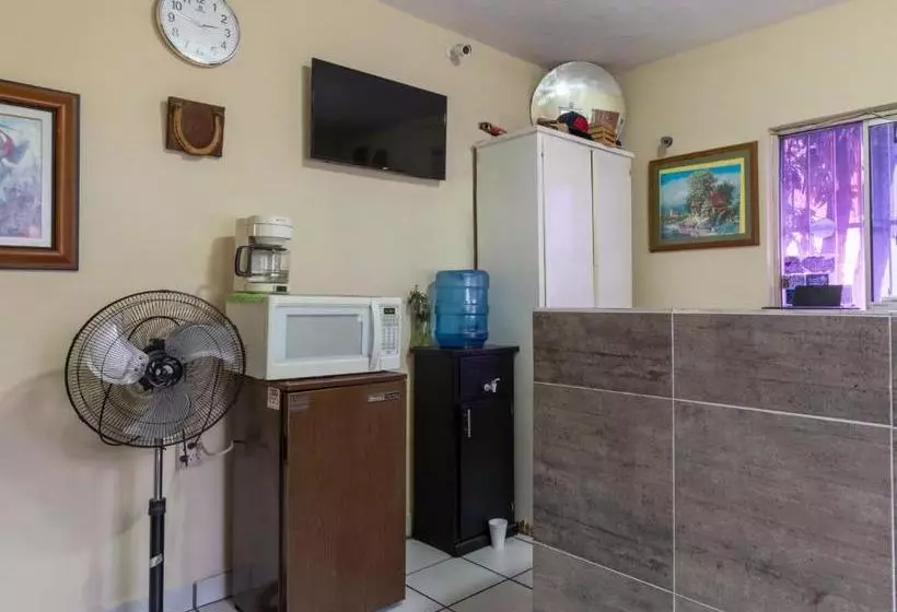 Hotelli Casa De Huéspedes San José