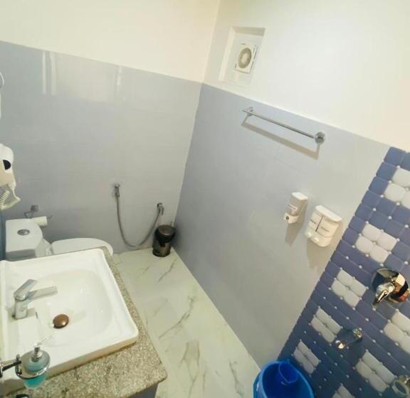 فندق The White Castle Kargil