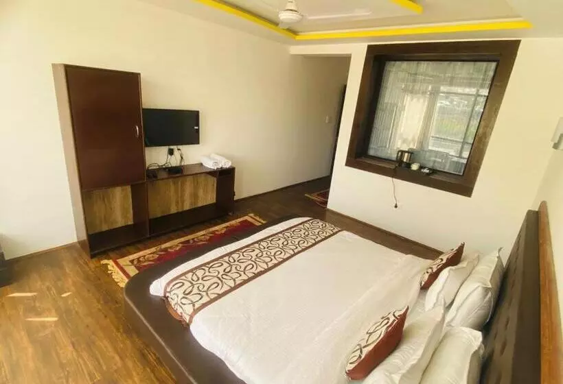 Hotelli The White Castle Kargil