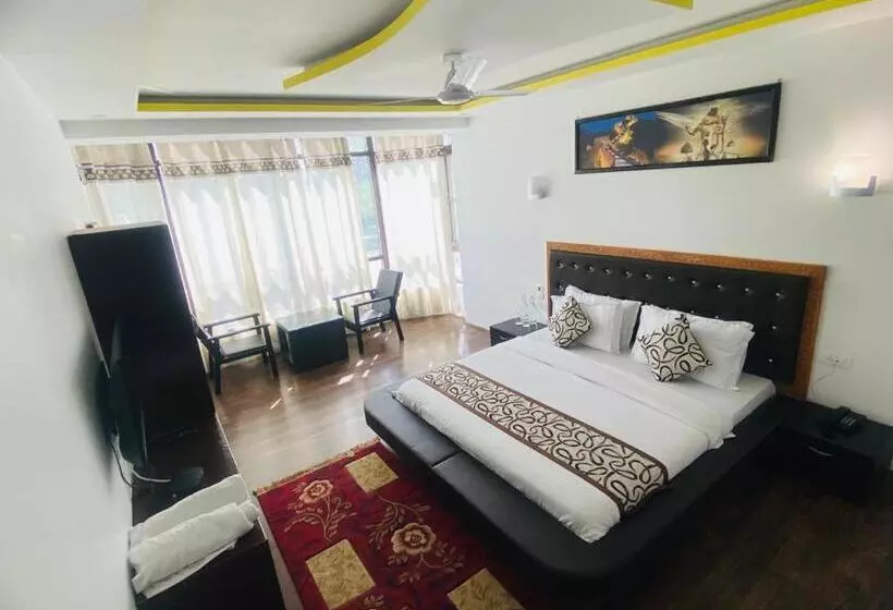 Hotelli The White Castle Kargil