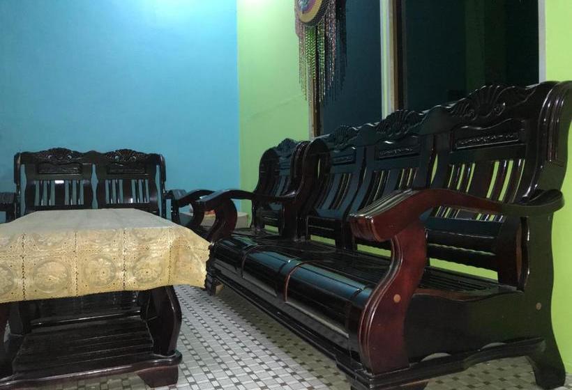 Hôtel Spot On 89927 Villa