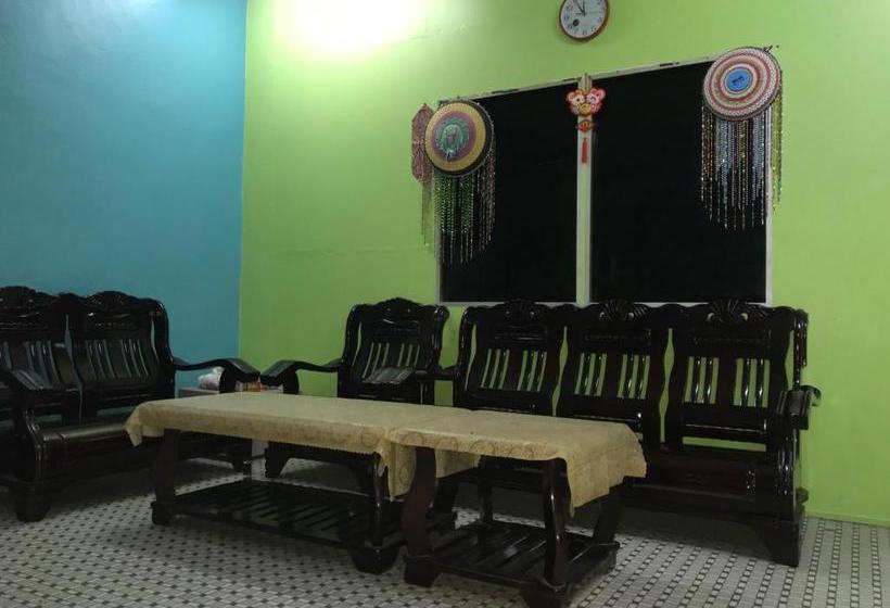 Hôtel Spot On 89927 Villa