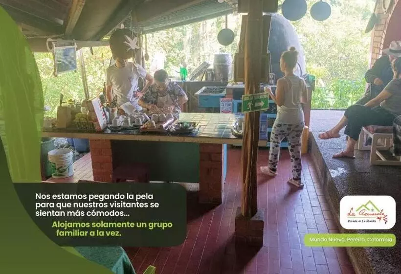 پانسیون La Acuarela, Posada De La Monita