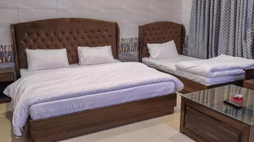 پانسیون Swat Guest House