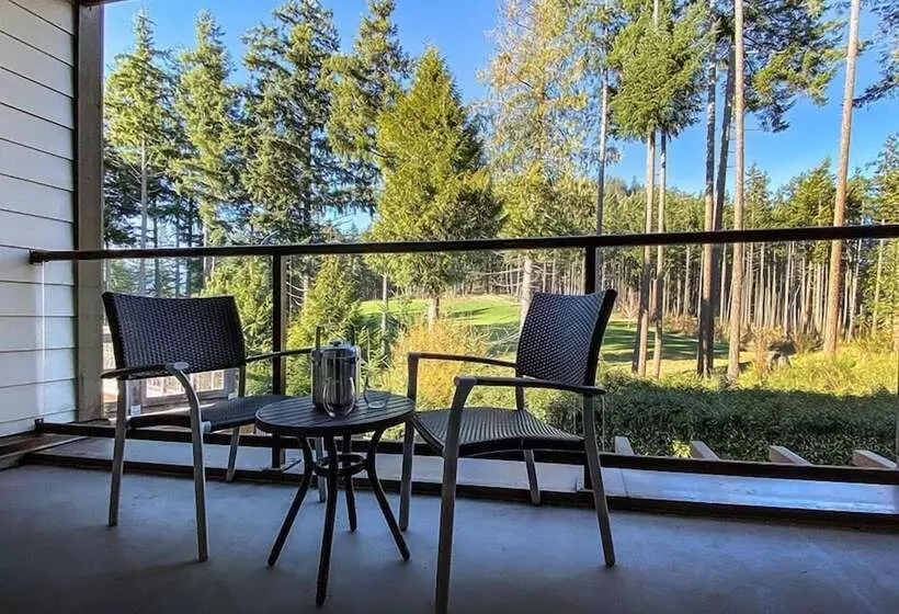 Fairways Hotel On The Mountain