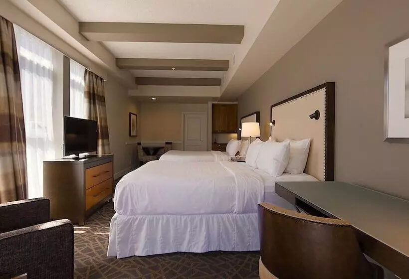 Fairways Hotel On The Mountain