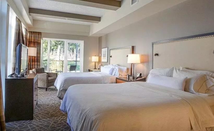 Fairways Hotel On The Mountain