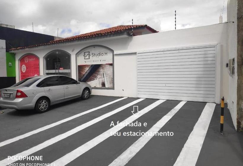 Le Chat Qui Peche Hostel A 150 Metros Da Praia De Pajucara