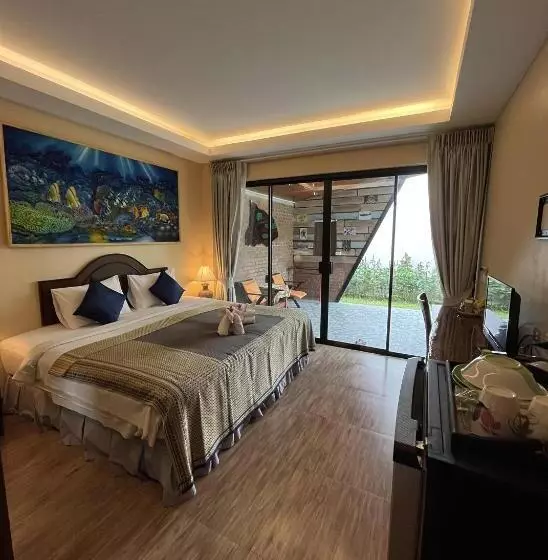 هتل Ginis Beach Resort