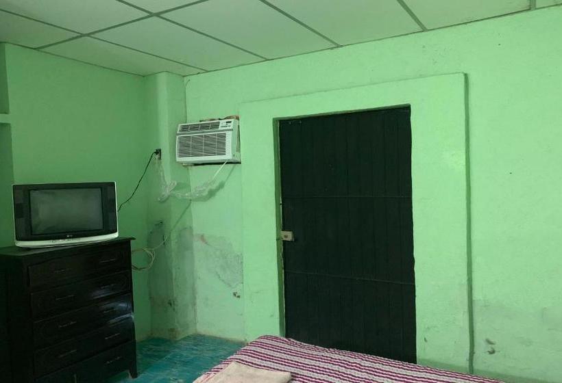 בית מלון כפרי Posada Fer