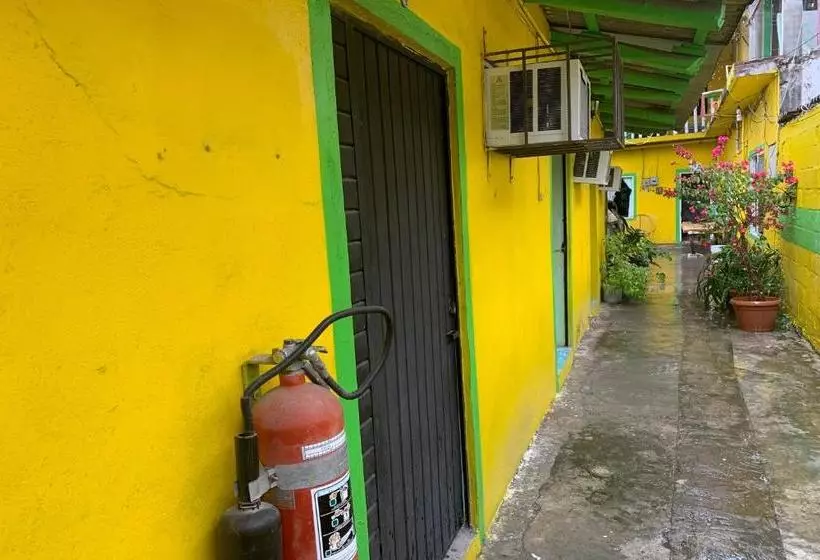 ホテル Posada Fer