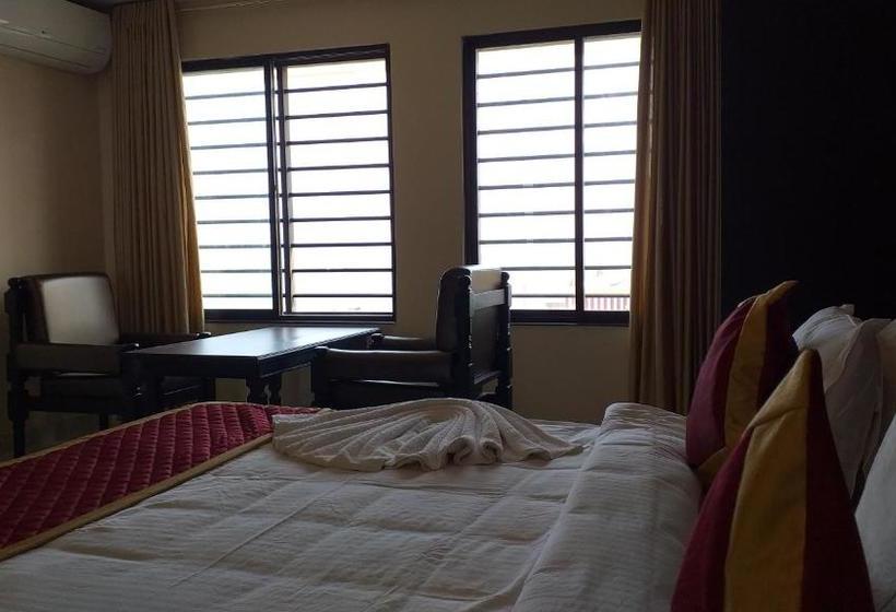 Отель Samudra Kanyakumari