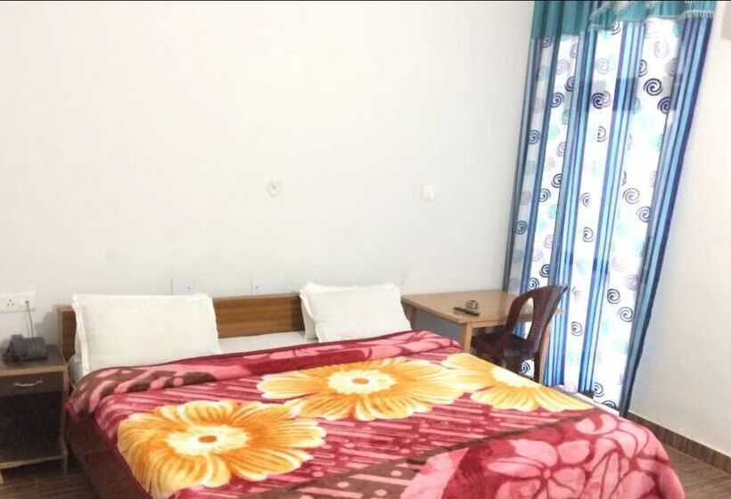 Ln Hotel And Restaurant   Hostel