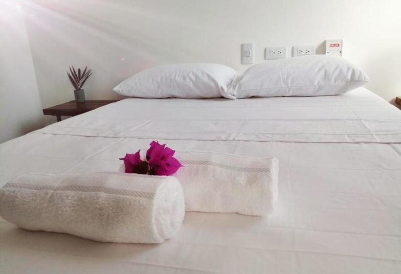 פנסיון Casa Celeste Honda