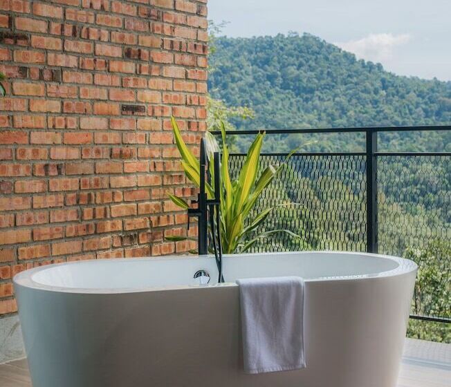 استراحتگاه Sembayu Villa