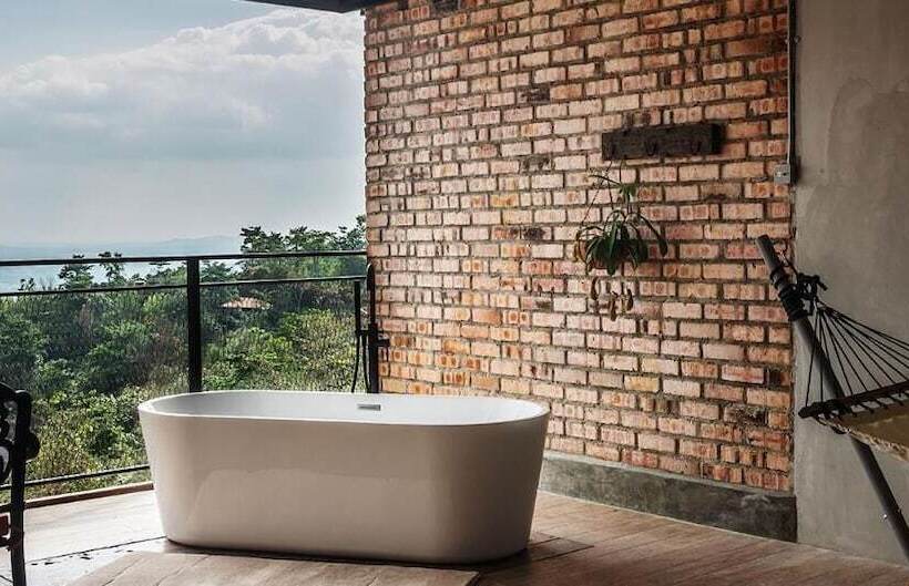 استراحتگاه Sembayu Villa