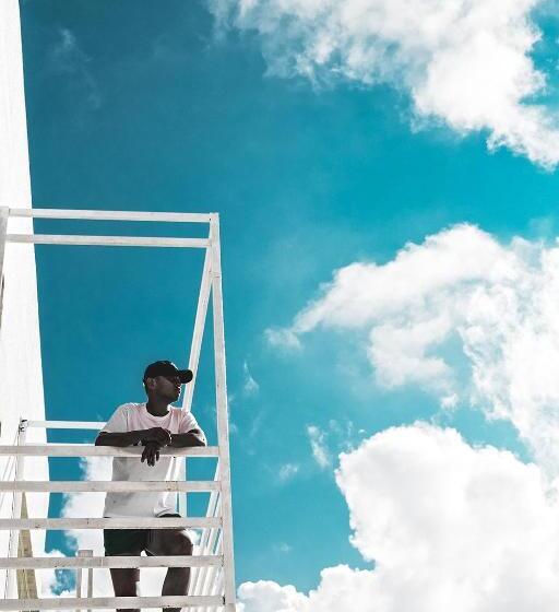 Resort Otel Sugarsea Inn & Dive Shop