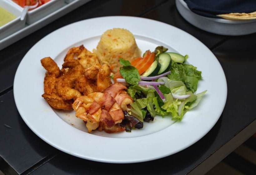 فندق Maioris El Diez Culiacan