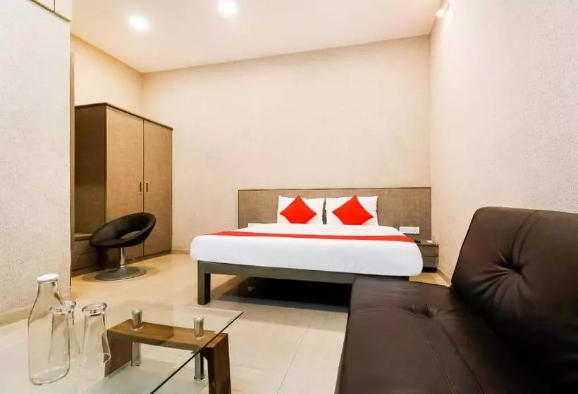 هتل Oyo 29666 Sai Cottage