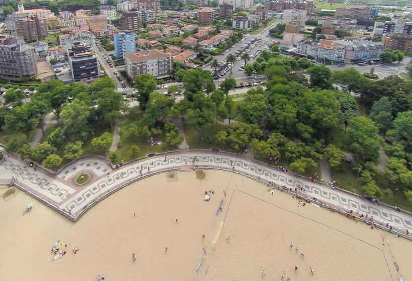 هتل Boutique Las Brisas