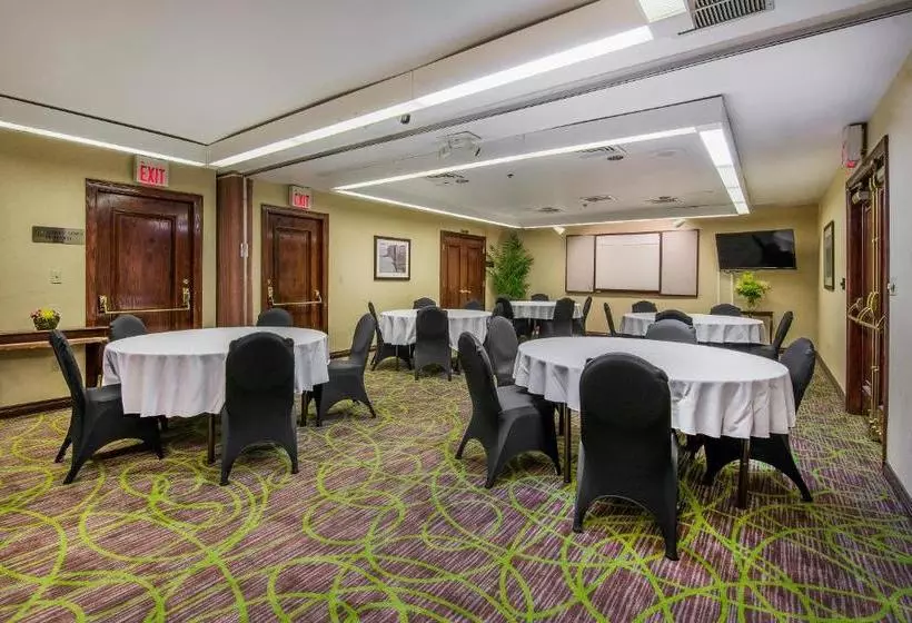 Szálloda Cloverleaf Suites Columbus Dublin