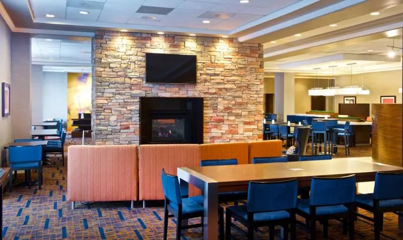 酒店 Courtyard By Marriott Boston Billerica Bedford