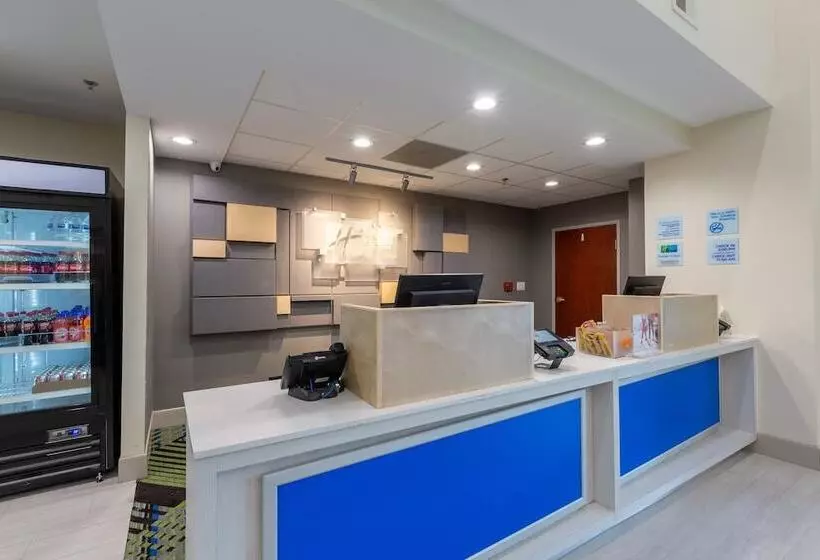 호텔 Holiday Inn Express & Suites Arlington North – Stadium Area, An Ihg
