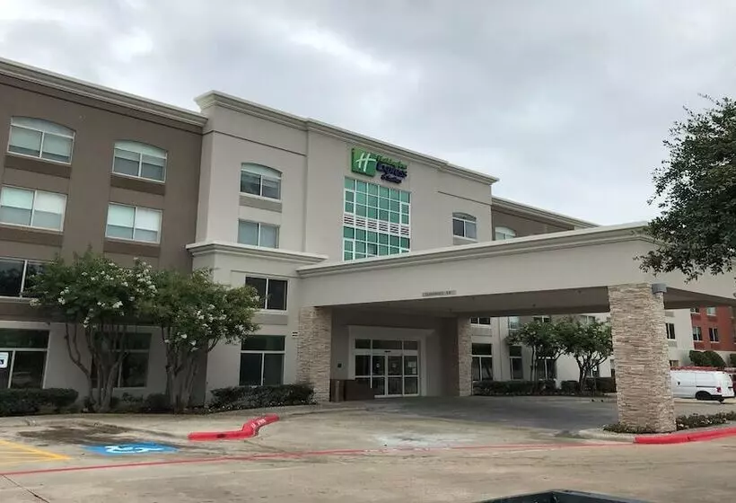 호텔 Holiday Inn Express & Suites Arlington North – Stadium Area, An Ihg