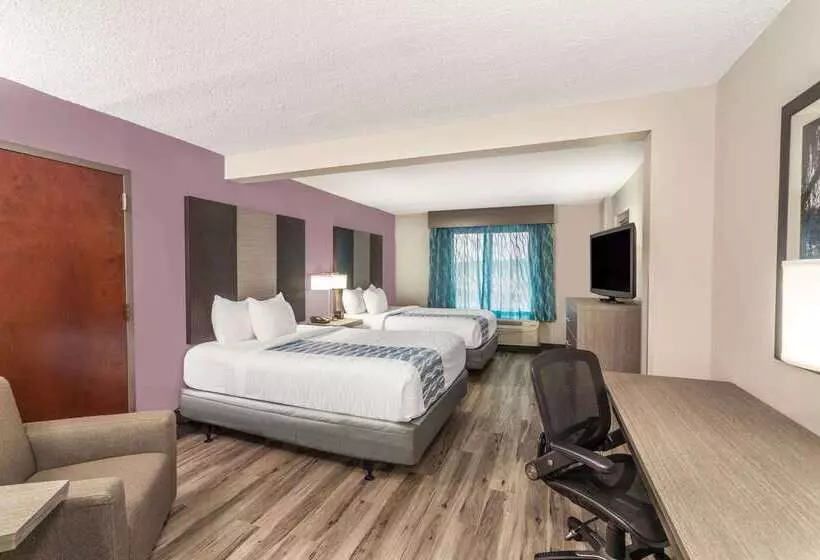 酒店 La Quinta By Wyndham Clarksville