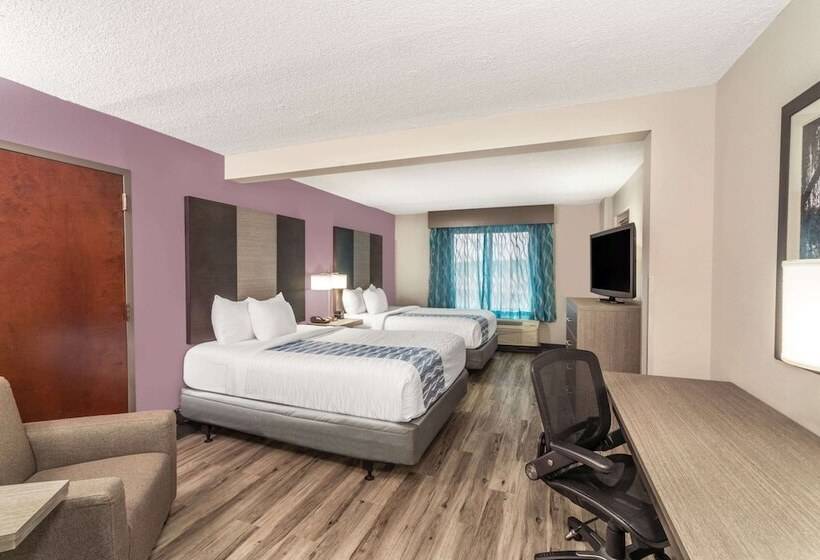 فندق La Quinta By Wyndham Clarksville