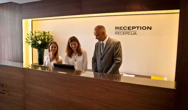 בית מלון כפרי Moxy Belgrade