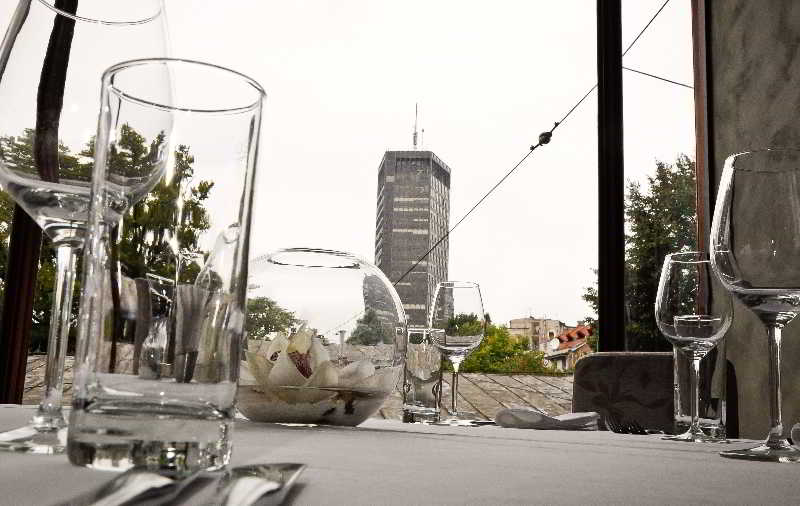 בית מלון כפרי Moxy Belgrade