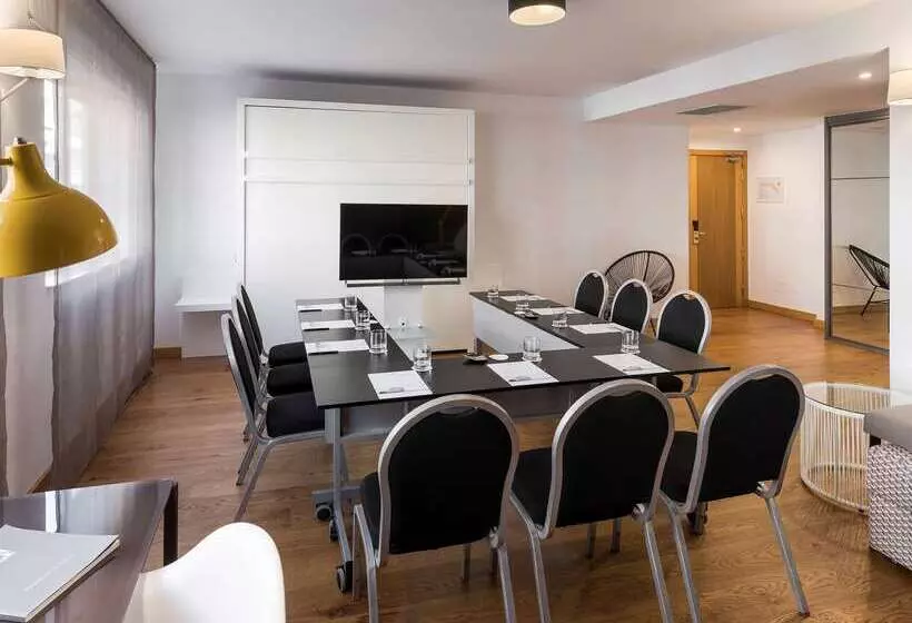 Rafaelhoteles Atocha